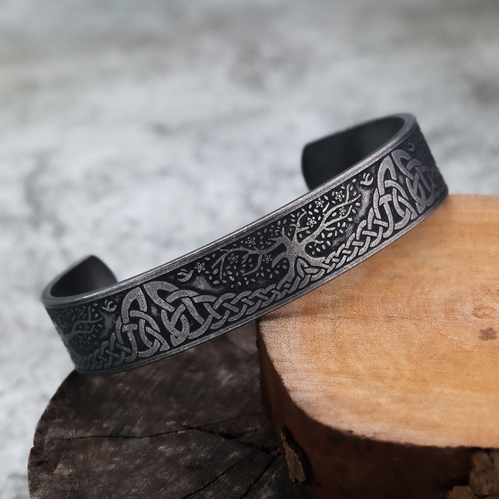 Lucky Tree Fashion Men's Bracelet Titanium Steel Ornament